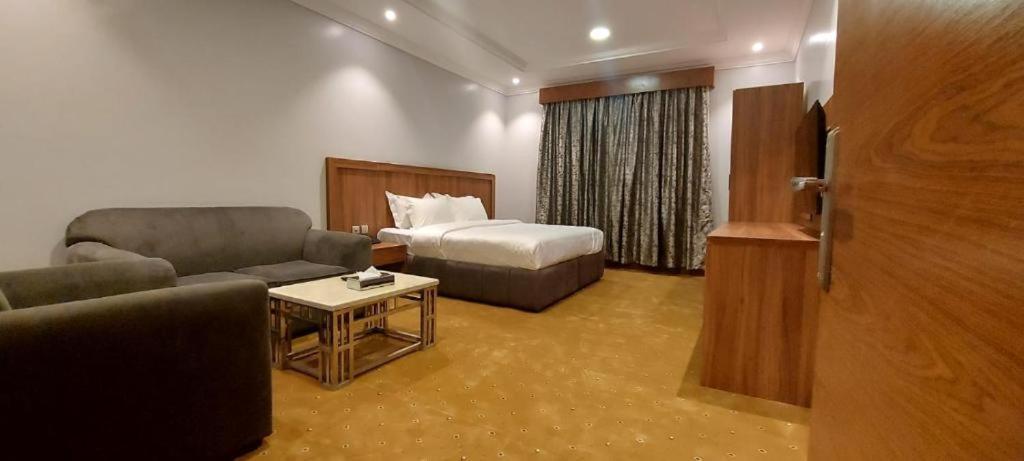 ריאד Almasem Serviced Apartments -Exit 5 מראה חיצוני תמונה
